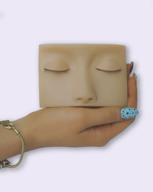 Half-Face Training Mannequin